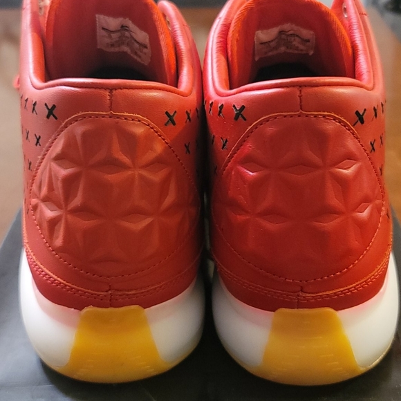 Nike Kobe 10 Mid Sz 13 - Picture 4 of 4